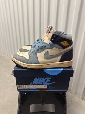 Nike Air Jordan 1 First in Flight Size 7 Women's - FD2596-400 Retro OG